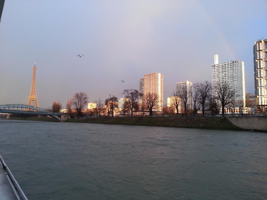 Bed & Breakfast Passerelle Des Arts *